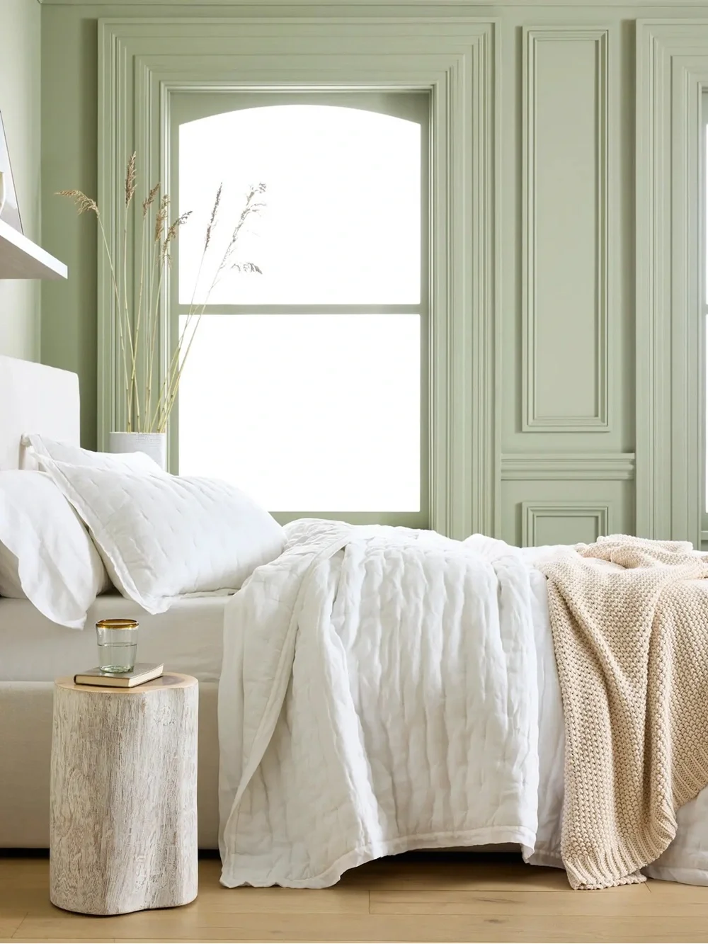 New Quince European Linen Dream Quilt Twin $144 White